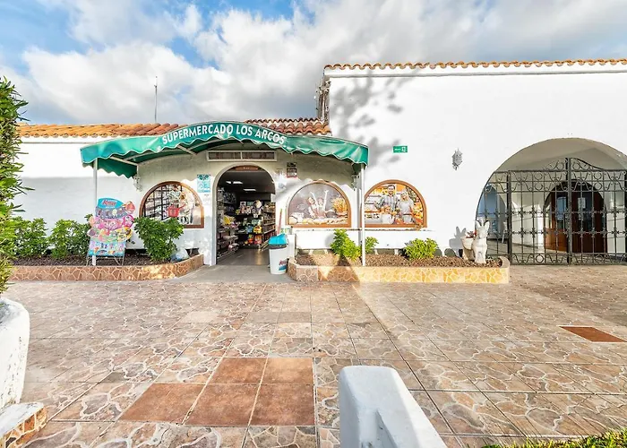 Arcos 79 * Playa del Inglés